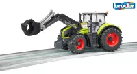 Farmer - traktor Claas Axion s předním nakladačem